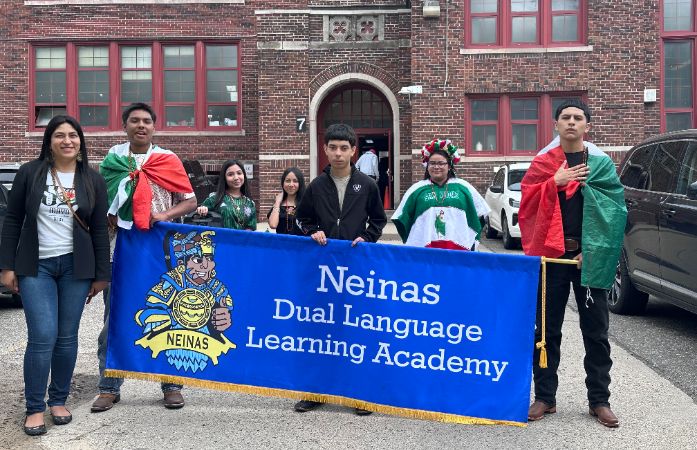  Student and Principal with Neinas Banner